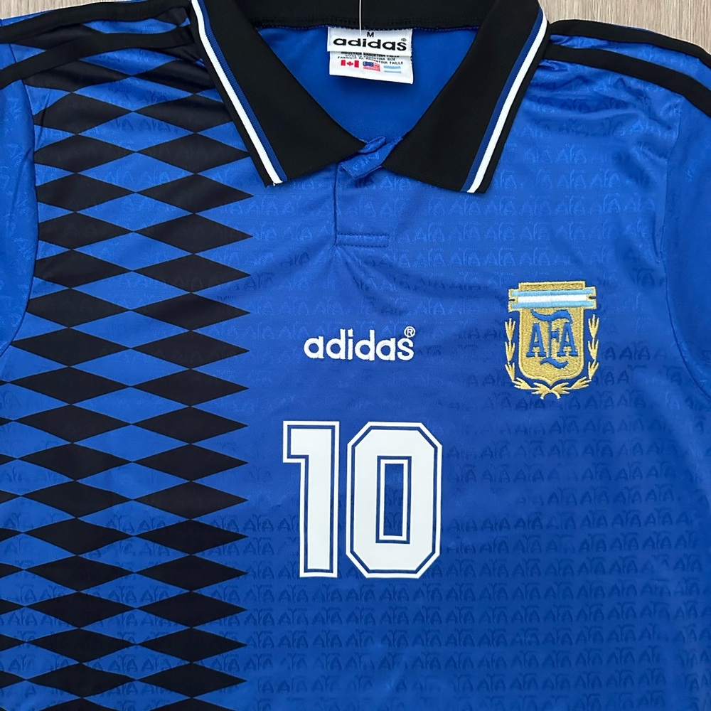 Argentina Maradona Retro Jersey 1994 Blue - Picture 6 of 7
